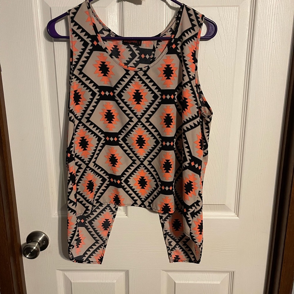Mezzanine tank top. Size M